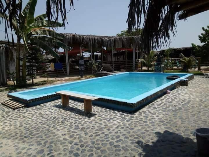 Saigon Backpackers Hostel Máncora Eksteriør bilde